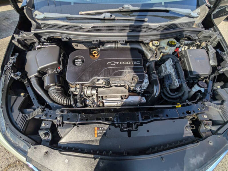 2017 Chevrolet Cruze LS Auto