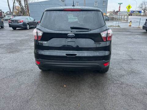 2017 Ford Escape S