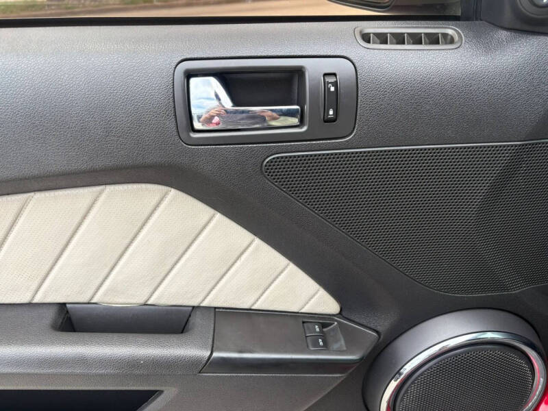 2012 Ford Mustang GT Premium