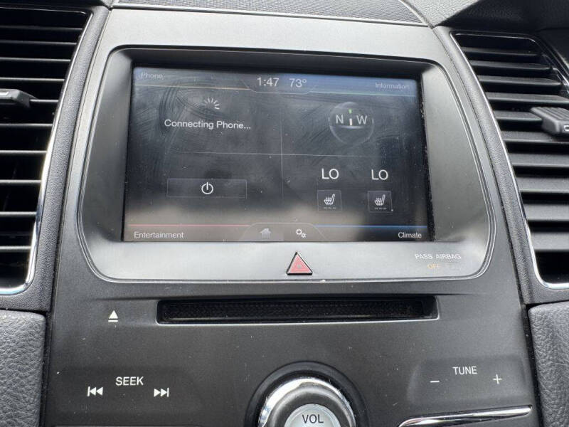 2014 Ford Taurus SEL