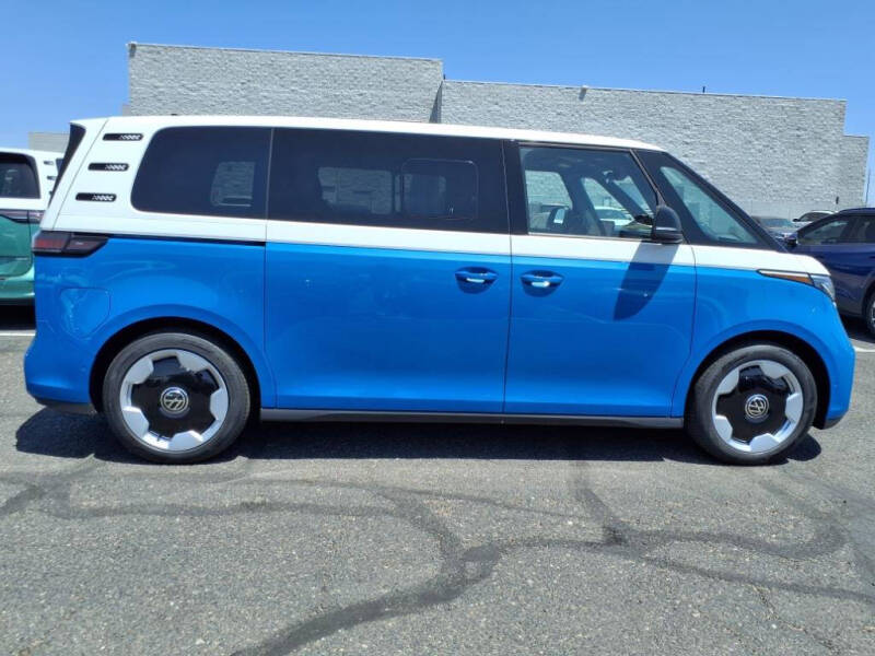 2025 Volkswagen ID. Buzz Pro S