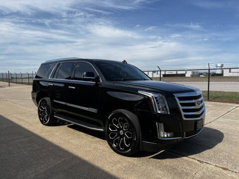 2018 Cadillac Escalade for sale at Car Maverick in Addison TX