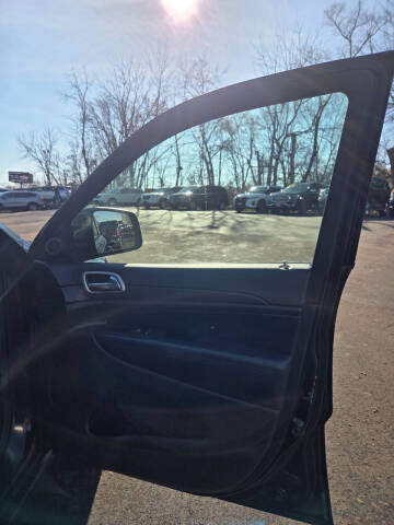 2018 Jeep Grand Cherokee Laredo