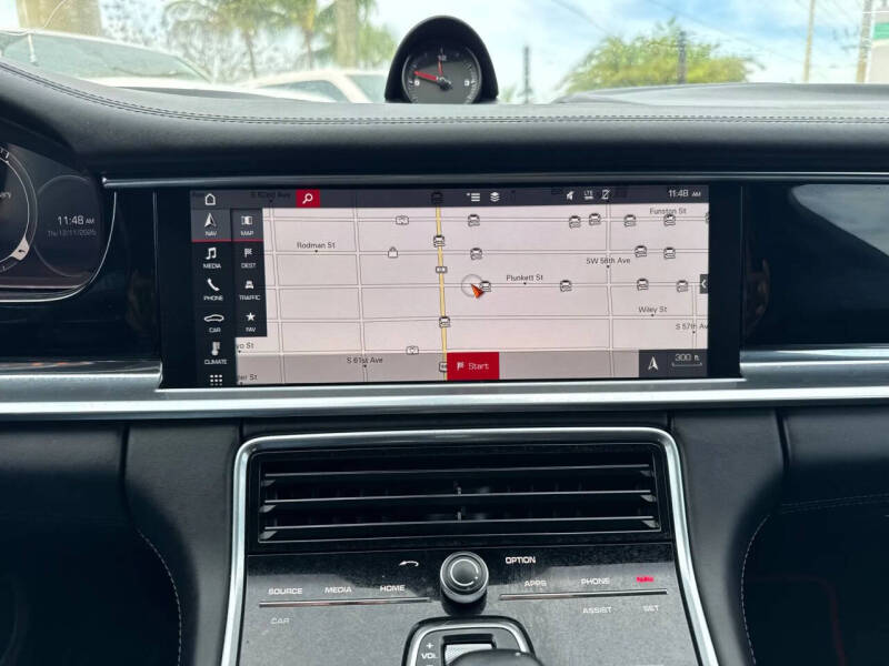 2018 Porsche Panamera