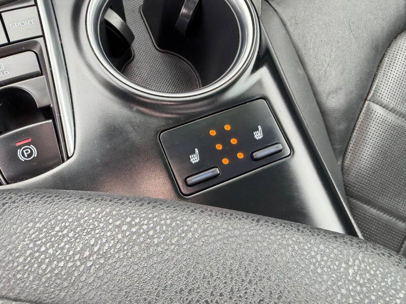 2018 Toyota Camry XLE V6