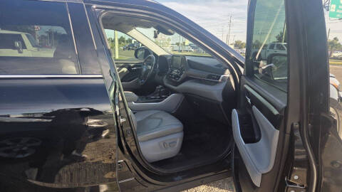 2020 Toyota Highlander XLE