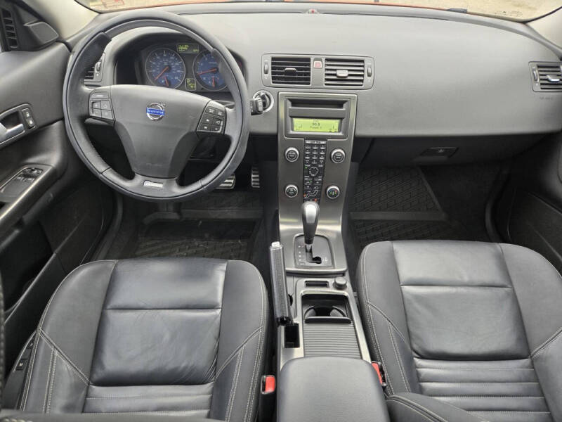 2011 Volvo C30 T5 R-Design