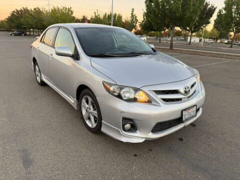 2013 Toyota Corolla S