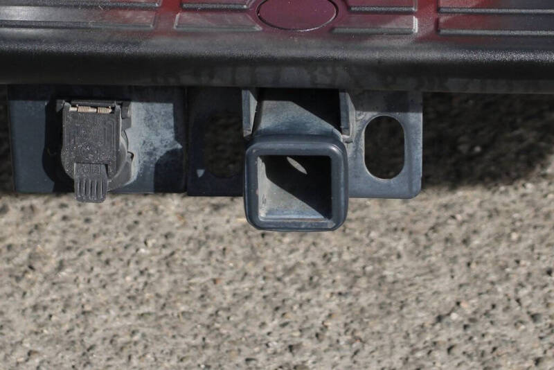 2013 Nissan Titan SV