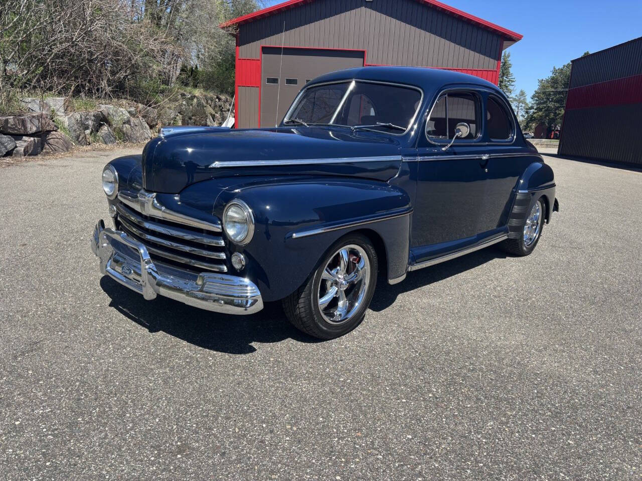 1946 Ford Super Deluxe 13