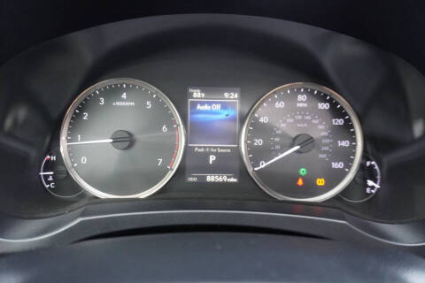 2017 Lexus IS 200t