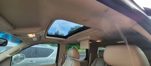 2011 Cadillac Escalade Premium