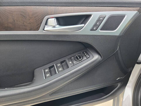 2017 Genesis G80 3.8