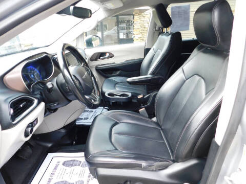 2021 Chrysler Voyager LXi