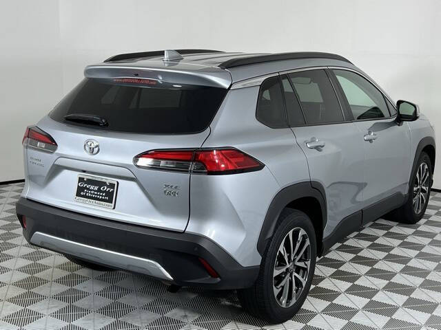 2023 Toyota Corolla Cross XLE