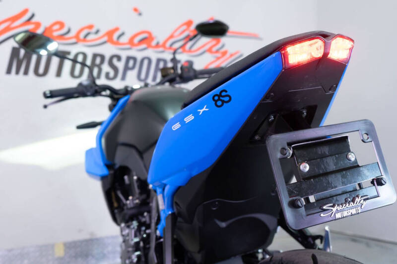 2024 Suzuki GSX-8S