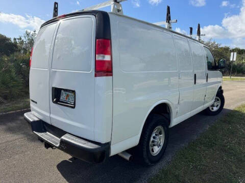 2021 Chevrolet Express 2500