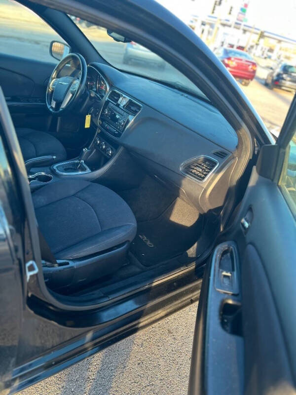 2012 Chrysler 200 Touring