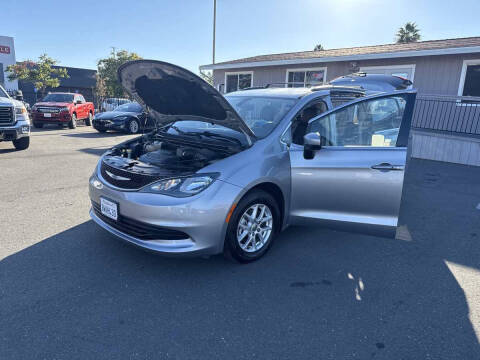 2020 Chrysler Voyager LXi