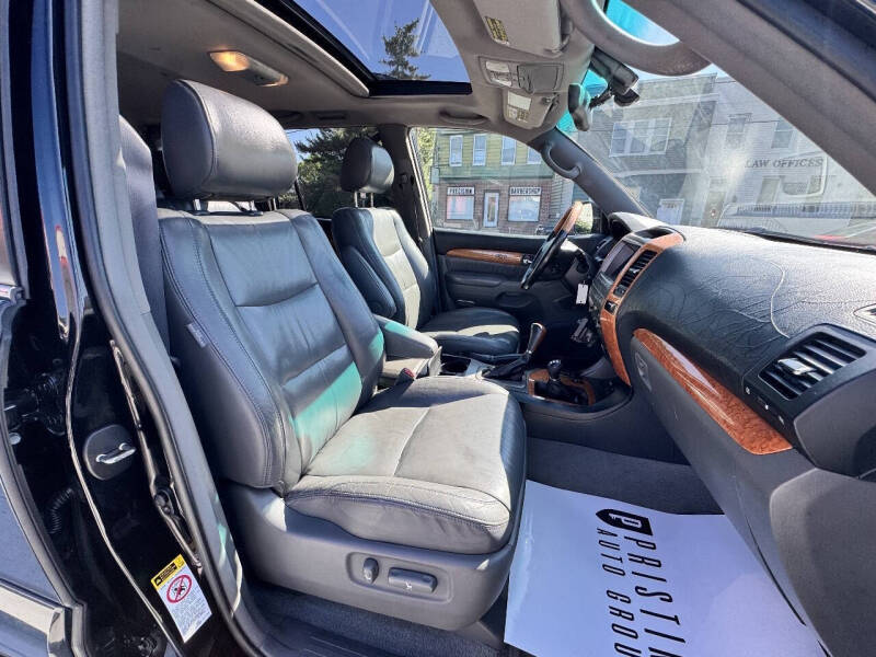 2004 Lexus GX 470