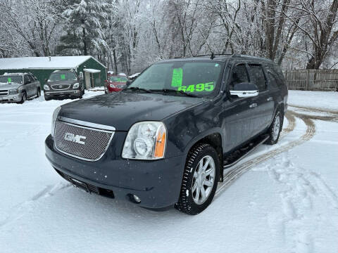 2008 GMC Yukon XL for sale at Northwoods Auto & Truck Sales in Machesney Park IL