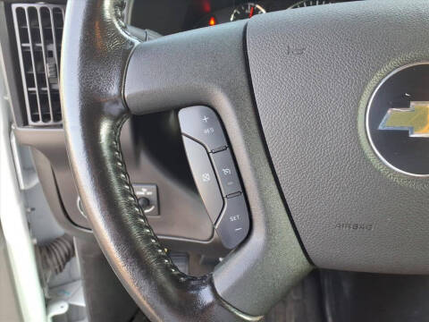 2023 Chevrolet Express 2500