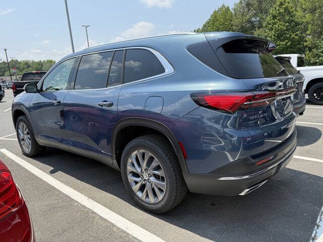2025 Buick Enclave Preferred