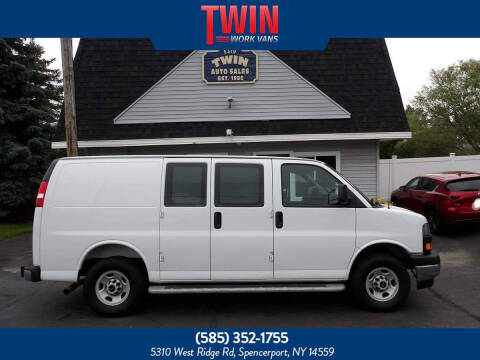 2025 GMC Savana 2500