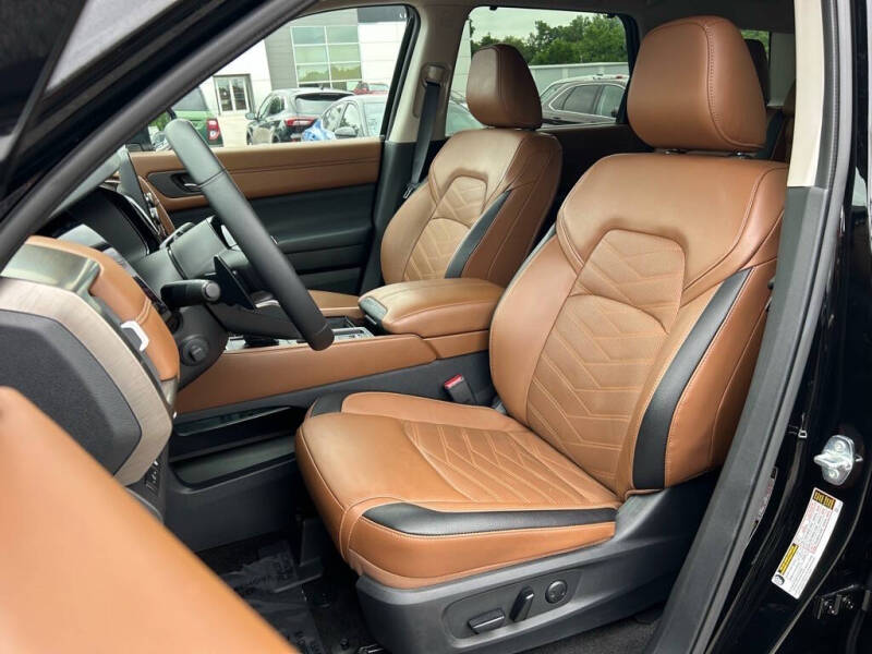 2024 Nissan Pathfinder Platinum