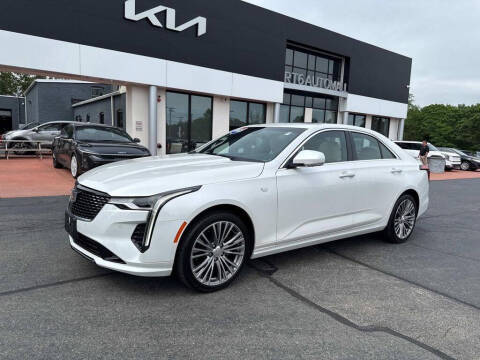 2023 Cadillac CT4 Premium Luxury