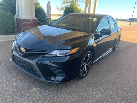 2019 Toyota Camry for sale at The Auto Toy Store in Robinsonville MS