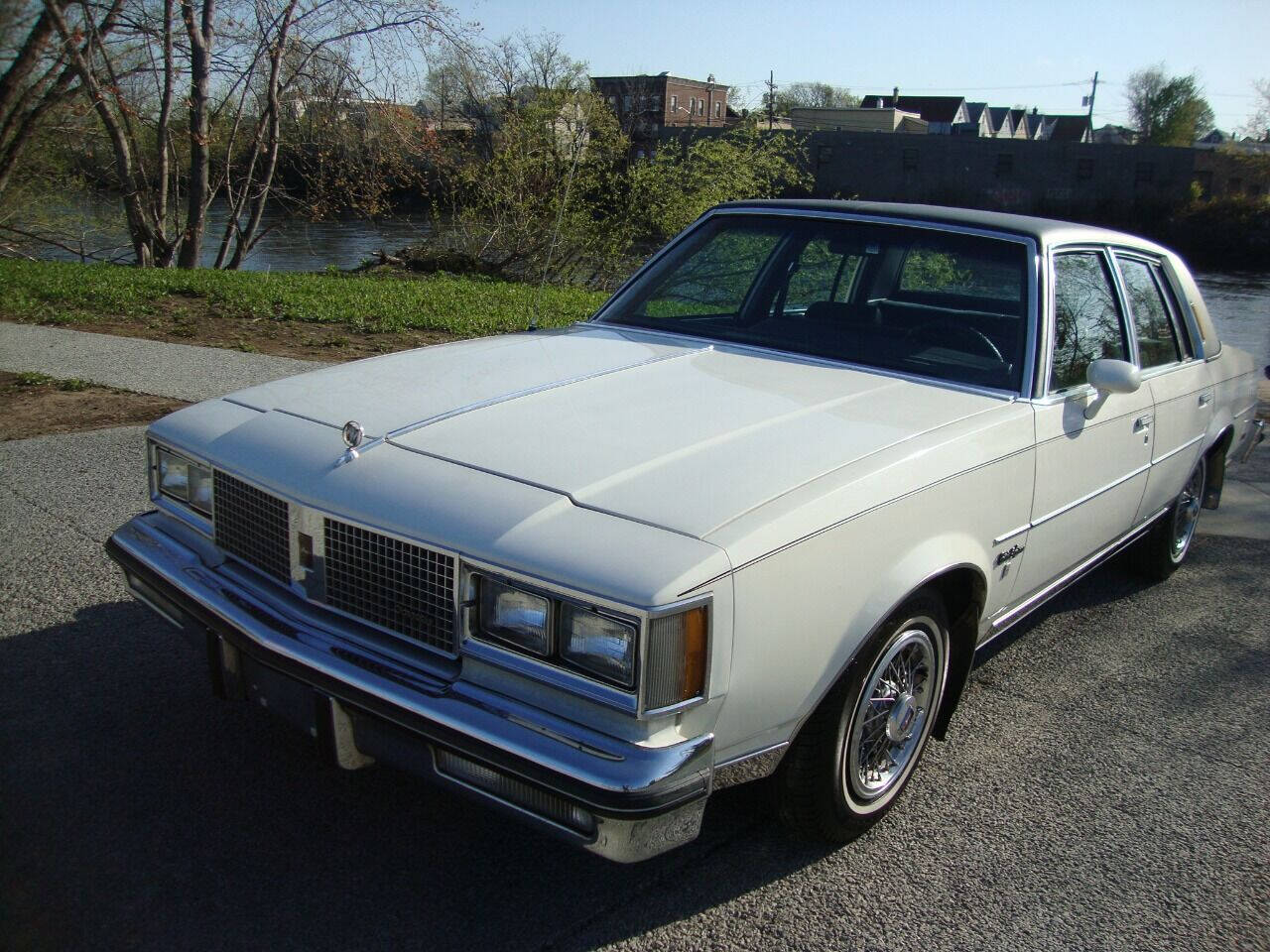 oldsmobile cutlass 1982