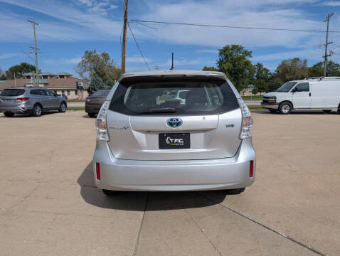 2012 Toyota Prius v Three