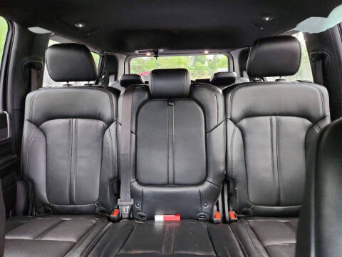 2022 Jeep Wagoneer