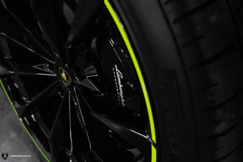 2024 Lamborghini Urus S