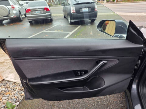 2018 Tesla Model 3 Mid Range