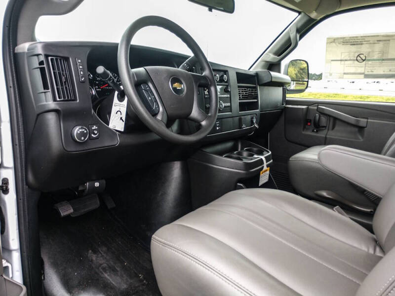2026 Chevrolet Express 2500
