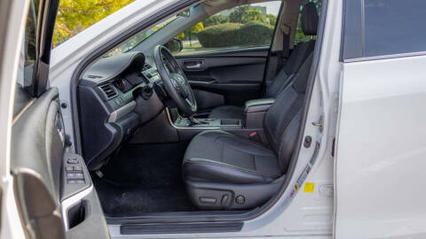 2017 Toyota Camry SE