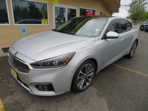 2018 Kia Cadenza Technology