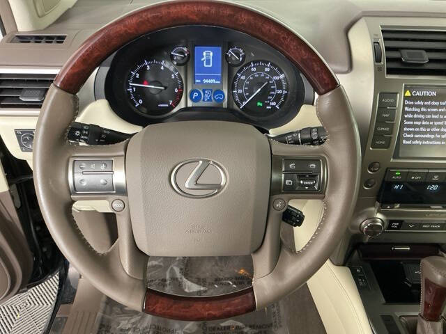 2017 Lexus GX 460