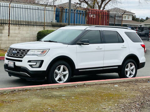 2017 Ford Explorer for sale at GALAXY AUTO DEALS INC in Sacramento CA