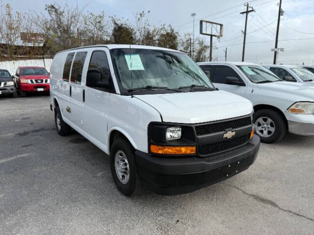 2017 Chevrolet Express 2500