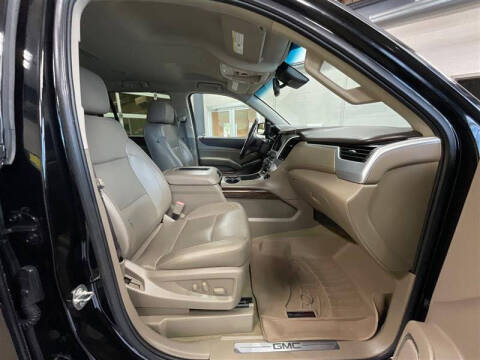 2017 GMC Yukon SLT