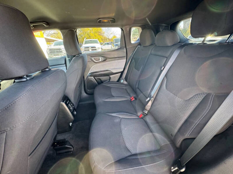 2025 Jeep Compass Sport