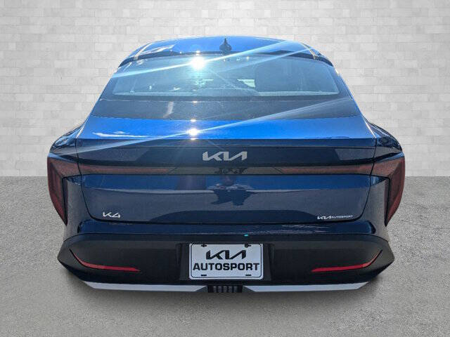 2025 Kia K4 EX