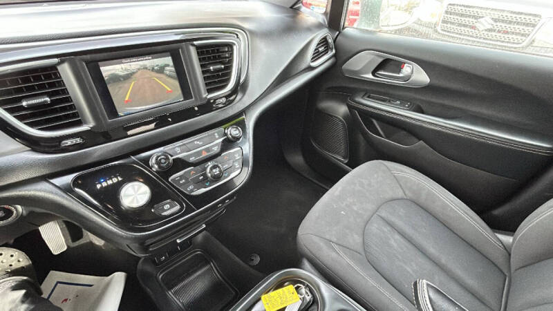 2019 Chrysler Pacifica Touring Plus