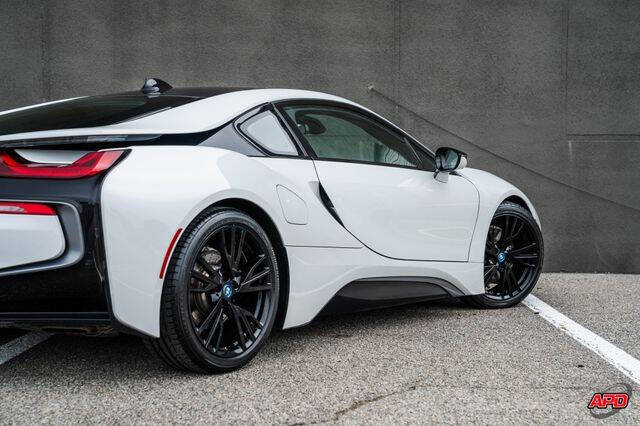 2014 BMW i8