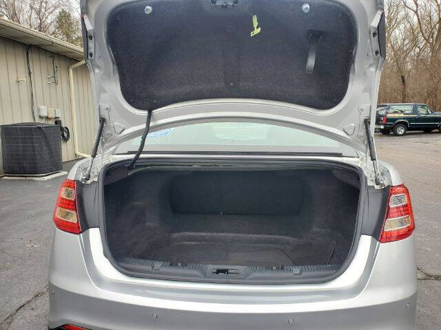 2018 Ford Taurus SEL