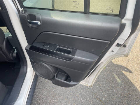 2011 Jeep Compass Sport