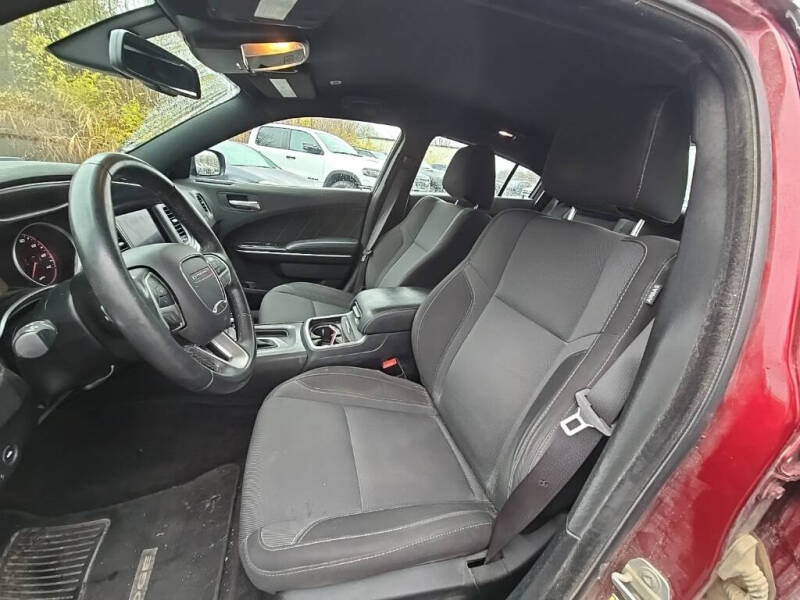 2017 Dodge Charger SXT